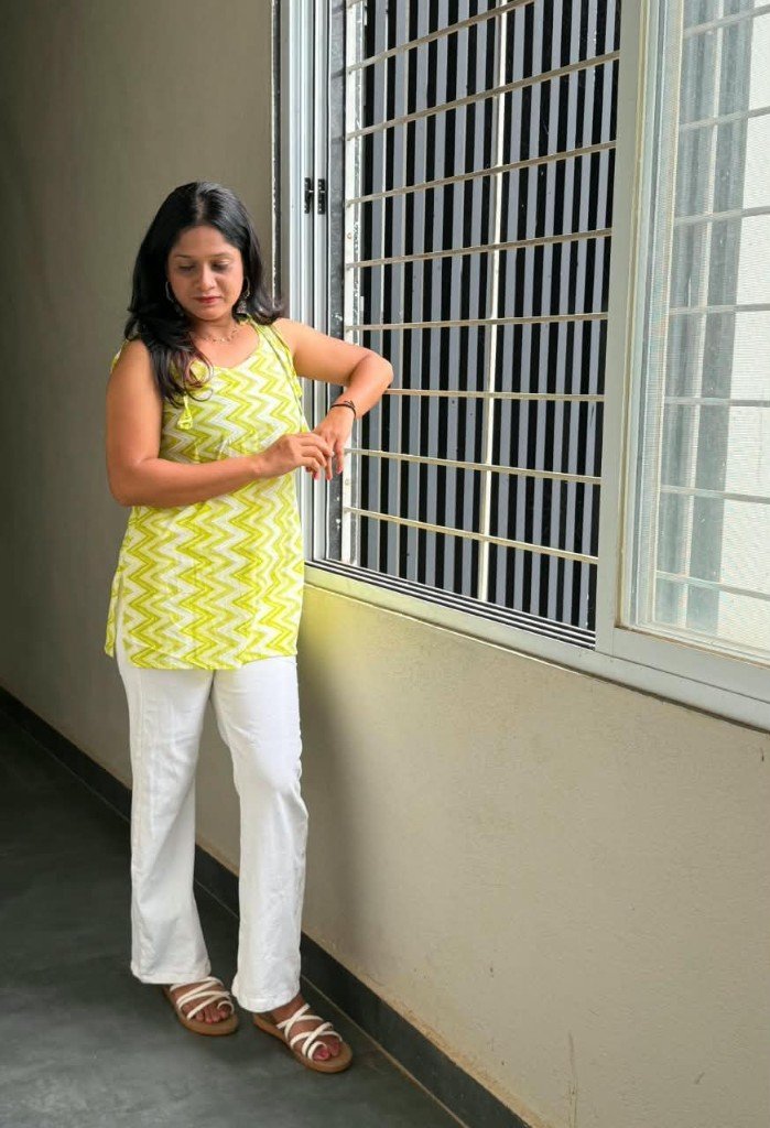 Customer Wearing Shrisaaz