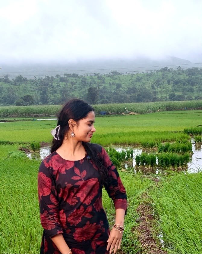 Customer Wearing Shrisaaz